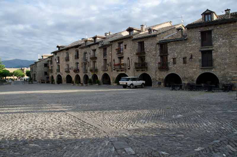 Huesca - Ainsa 04.jpg